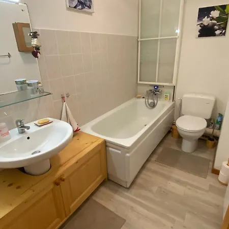Confortable Avec Balcon Et Wifi, Près Du Centre - Fr-1-693-12 Appartamento